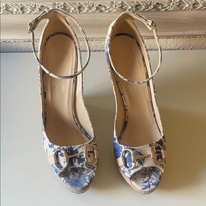 Gucci blue flora wedges